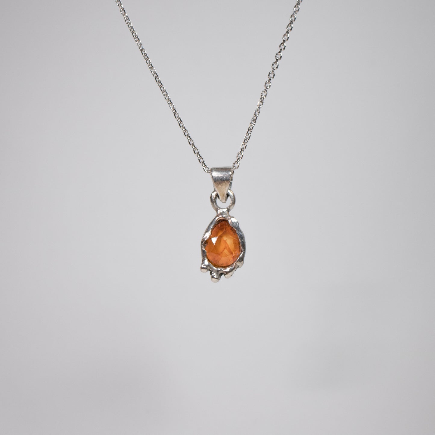 Fiery Drip Carnelian Necklace