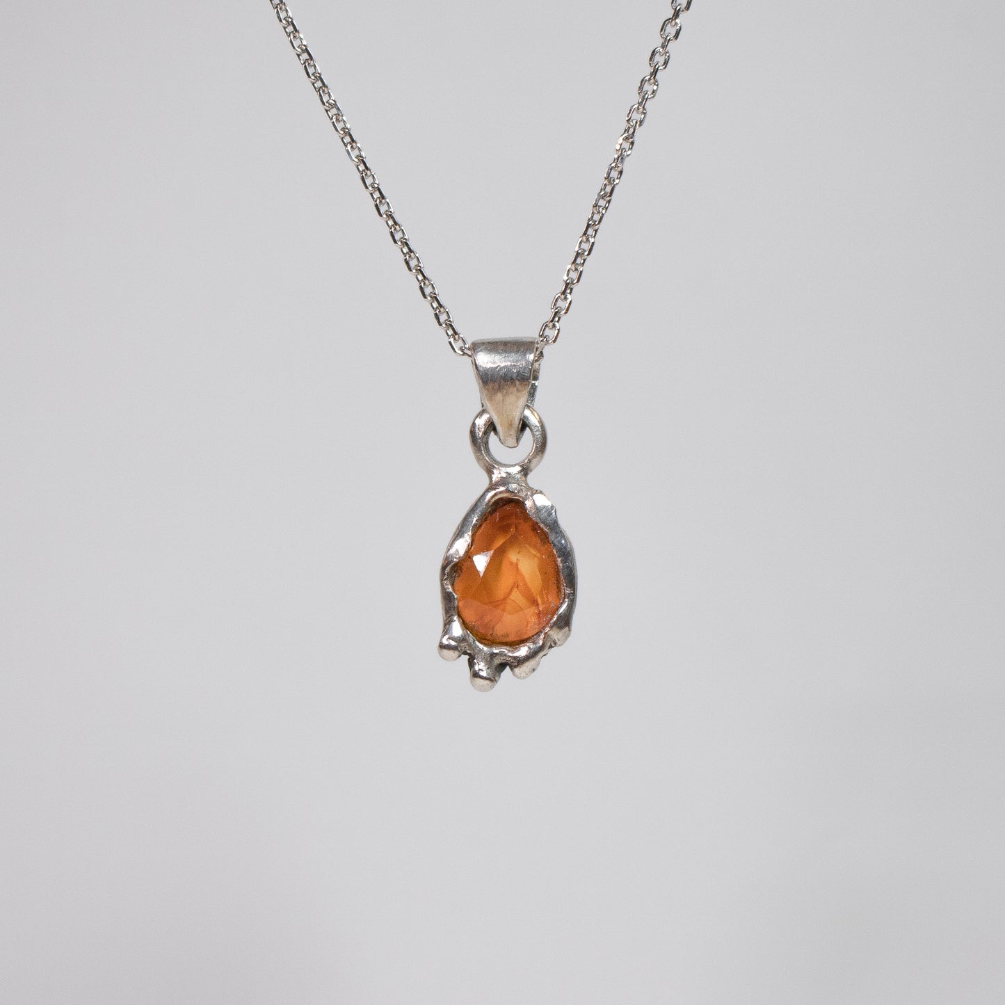 Fiery Drip Carnelian Necklace