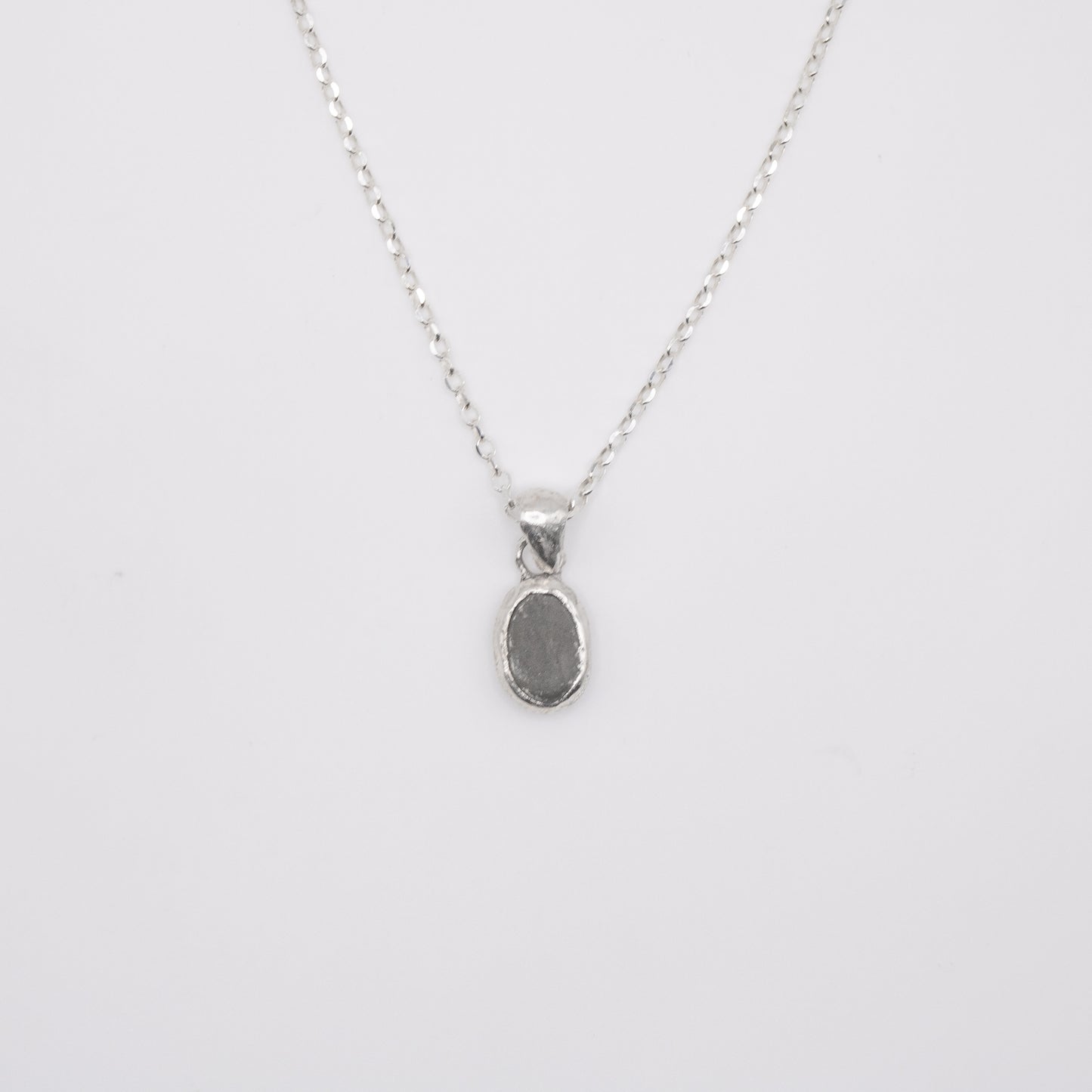 Small Pebble Necklace